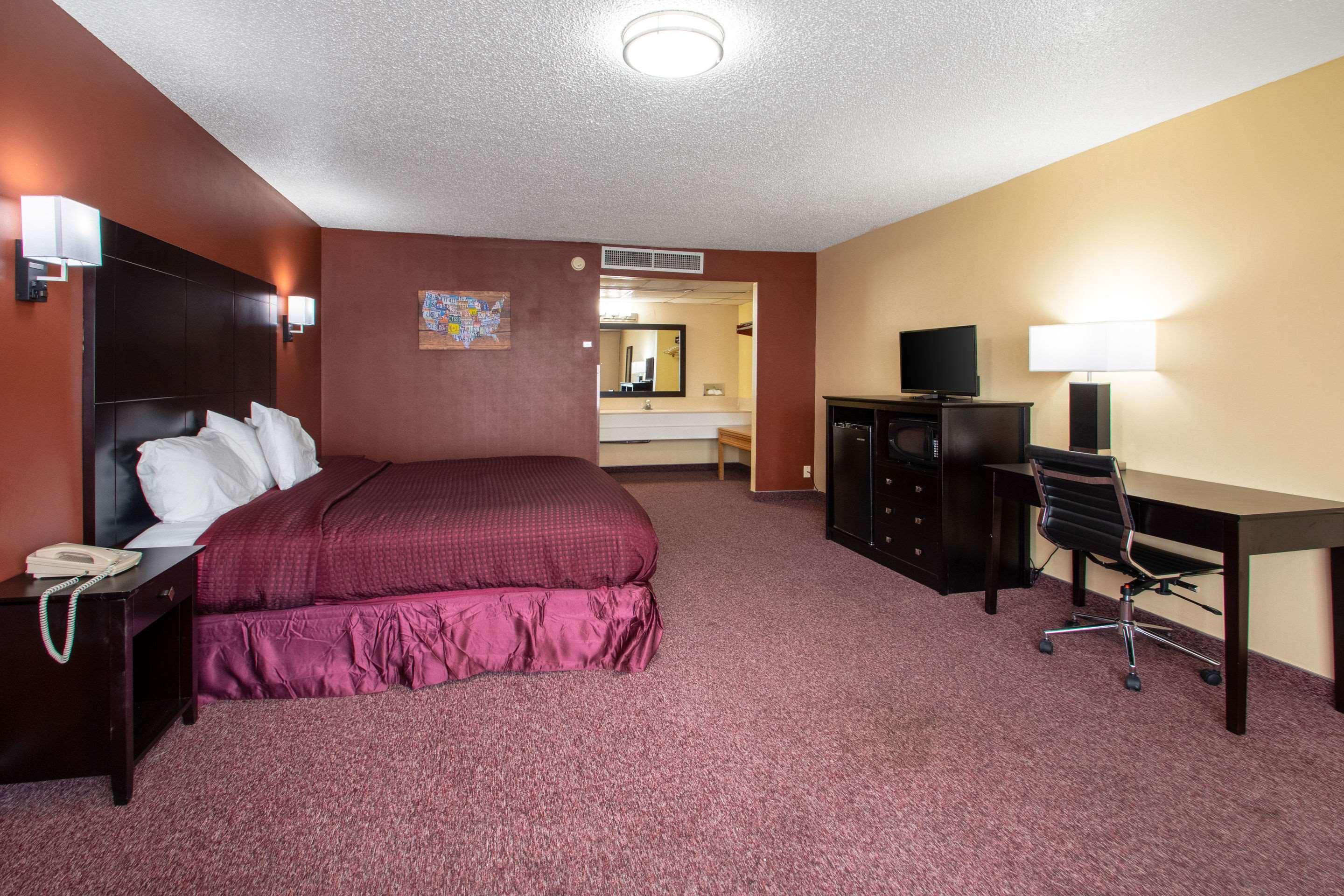 Econo Lodge Elko Downtown Area Exterior foto